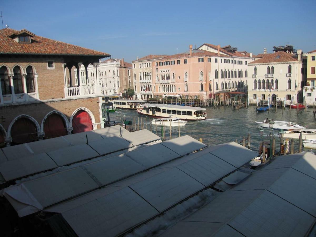 Loft Overlooking The Grand Canal เวนิส ภายนอก รูปภาพ